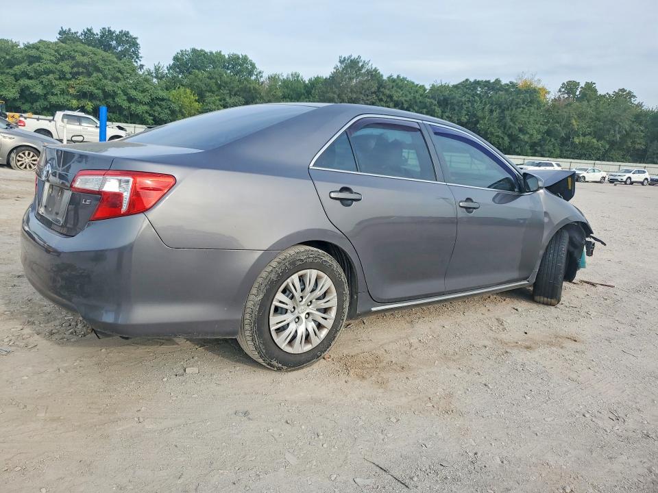 Продажа на аукционе авто 2014 Toyota Camry, vin: 4T4BF1FK9ER427152, номер лота: 62345106