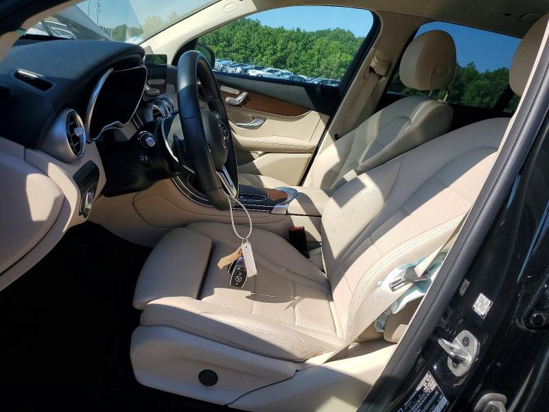 61133566 :رقم المزاد ، W1N0G8EB5NG117665 vin ، 2022 Mercedes-benz Glc مزاد بيع