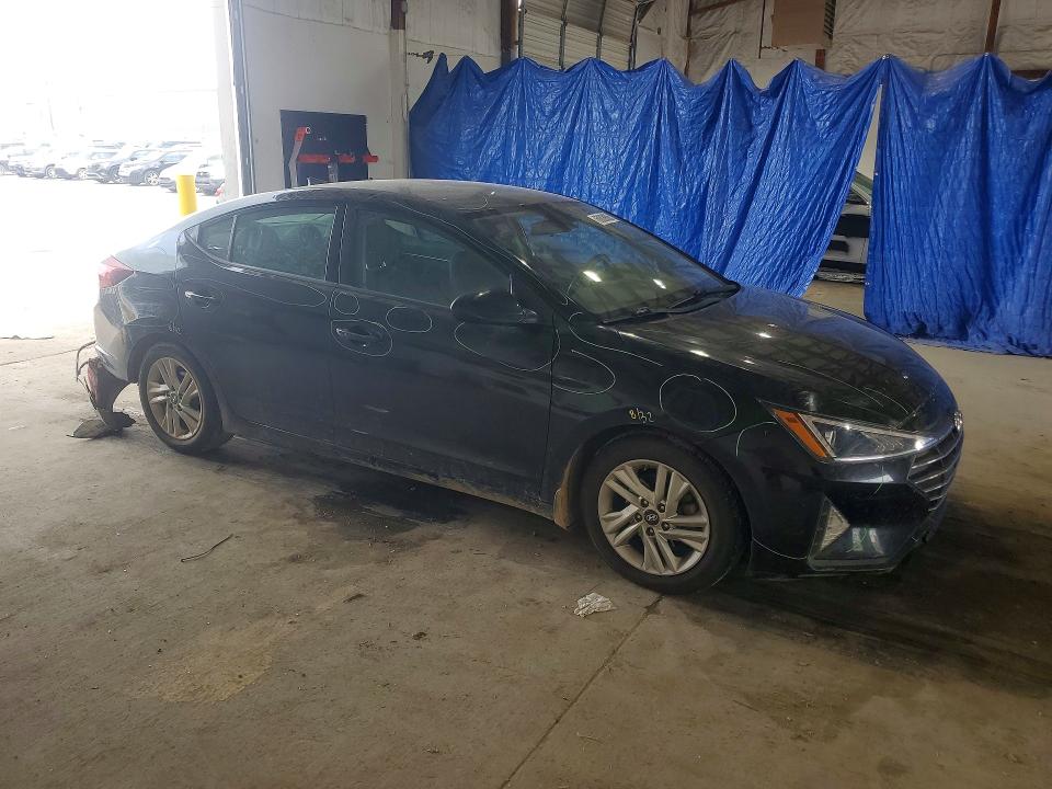60008806 :رقم المزاد ، 5NPD84LFXLH571858 vin ، 2020 Hyundai Elantra مزاد بيع