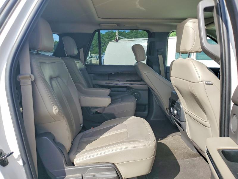 Продажа на аукционе авто 2019 Ford Expedition, vin: 1FMJK2AT2KEA09769, номер лота: 61112916