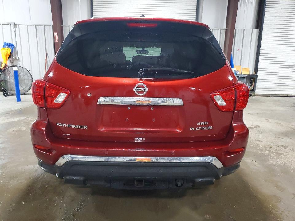 60396666 :رقم المزاد ، 5N1DR2MM0JC619791 vin ، 2018 Nissan Pathfinder مزاد بيع