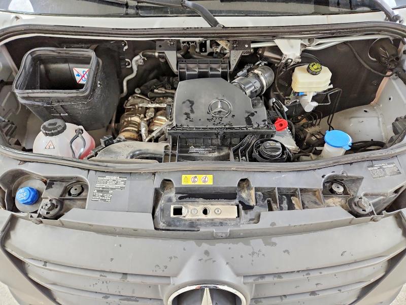 61164606 :رقم المزاد ، W1Z4KFHY4RP737240 vin ، 2024 Mercedes-benz Sprinter مزاد بيع