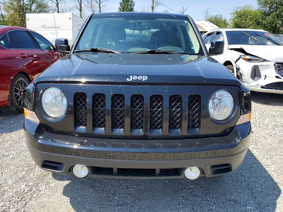 59643356 :رقم المزاد ، 1C4NJRAB4FD312587 vin ، 2015 Jeep Patriot مزاد بيع