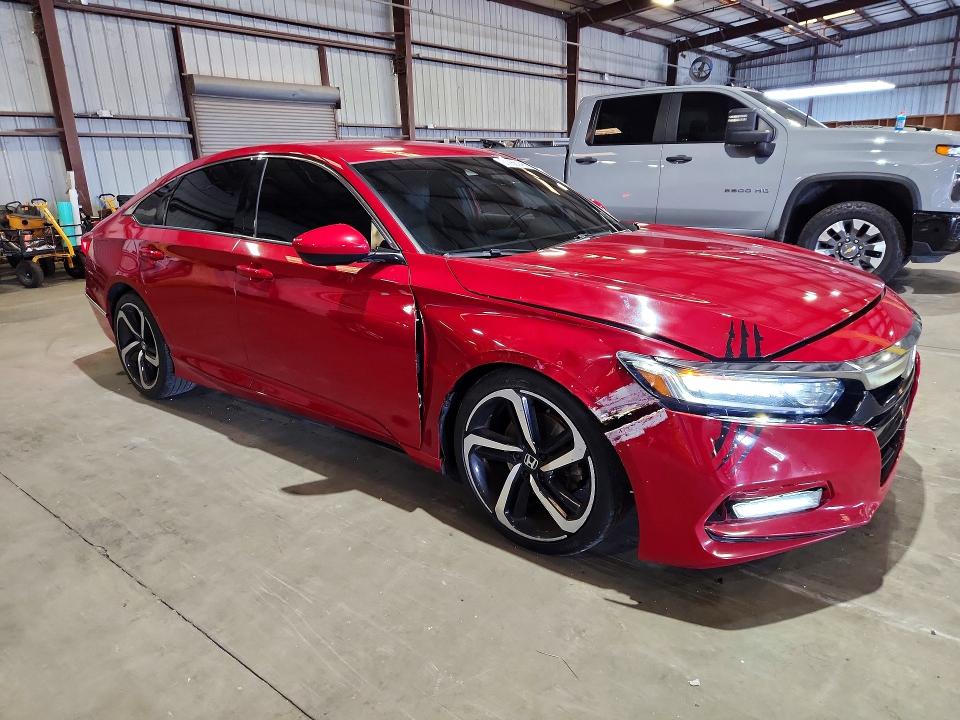 Продаж на аукціоні авто 2018 Honda Accord, vin: 1HGCV1F33JA248262, номер лоту: 61286246