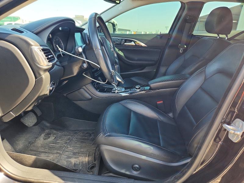 62453896 :رقم المزاد ، SJKCH5CR4JA043245 vin ، 2018 Infiniti Qx30 مزاد بيع
