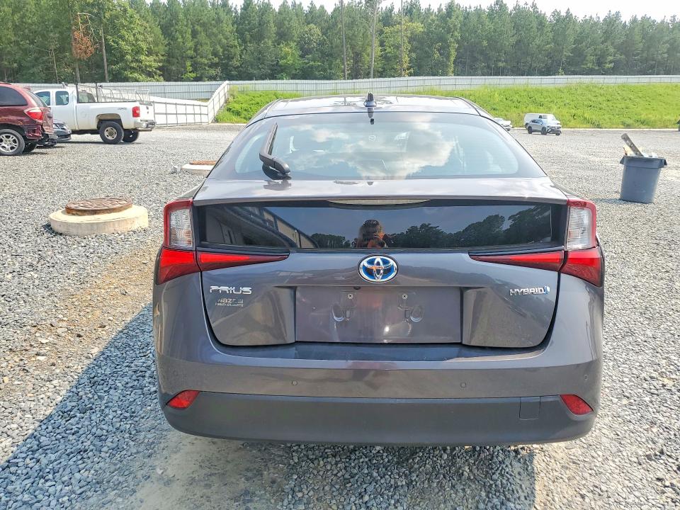 Продажа на аукционе авто 2022 Toyota Prius, vin: JTDKAMFU5N3185515, номер лота: 62448186