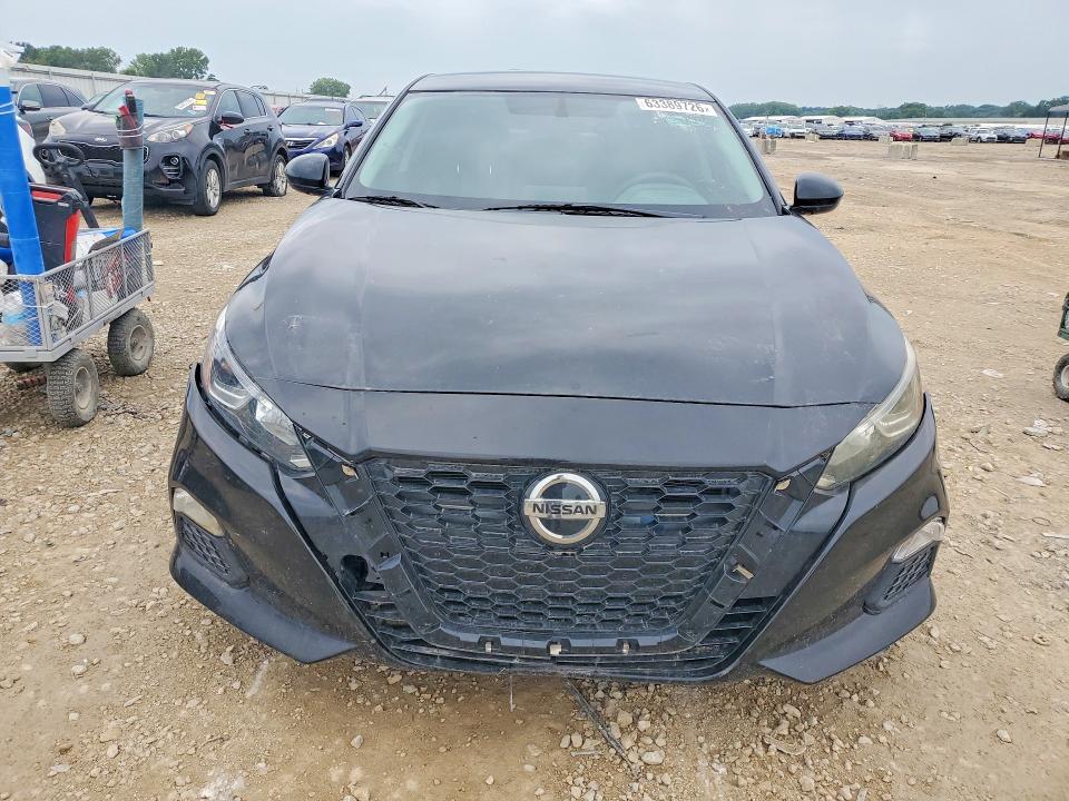 63389726 :رقم المزاد ، 1N4BL4BV2LC132797 vin ، 2020 Nissan Altima مزاد بيع