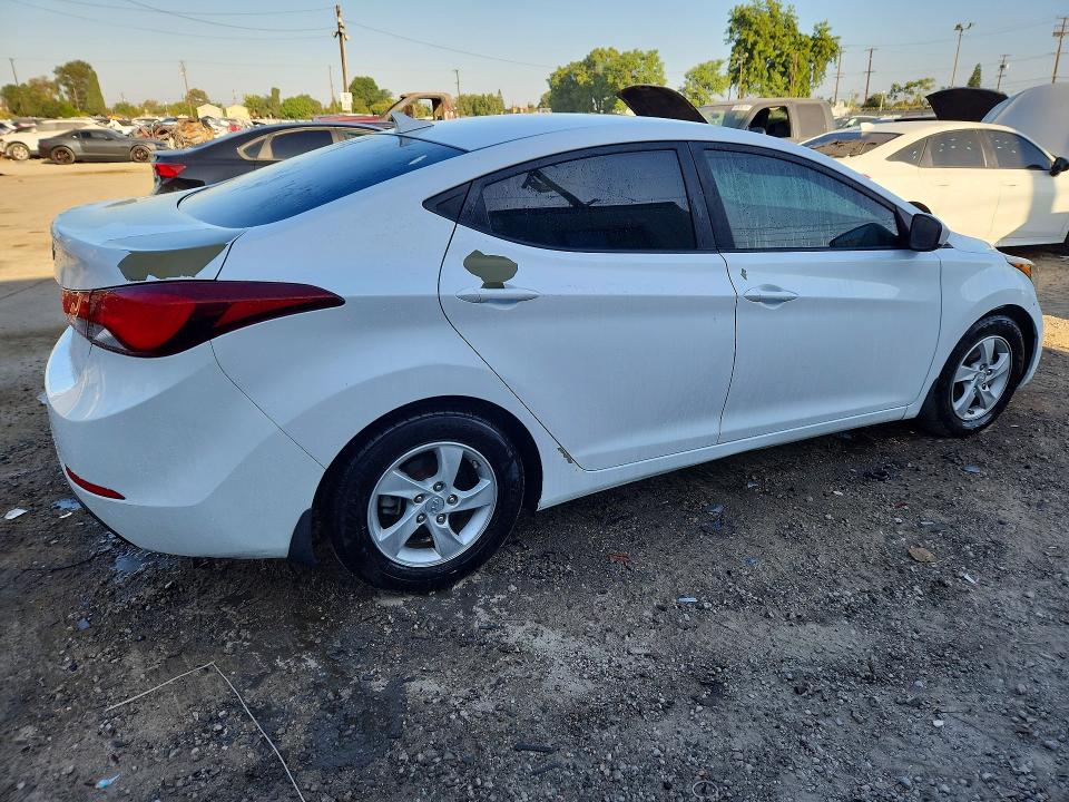 60705296 :رقم المزاد ، 5NPDH4AE8FH609893 vin ، 2015 Hyundai Elantra مزاد بيع