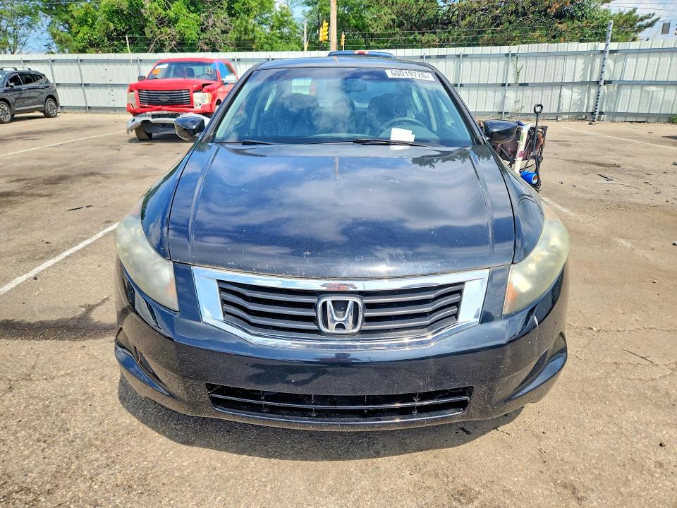 Продажа на аукционе авто 2009 Honda Accord, vin: 1HGCP26839A013528, номер лота: 60019726