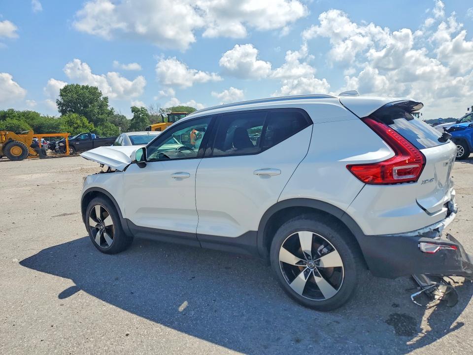 Продаж на аукціоні авто 2021 Volvo Xc40, vin: YV4162UK6M2476321, номер лоту: 59258086