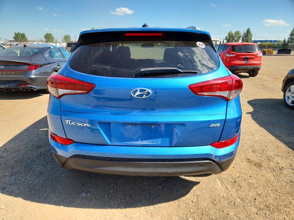 2016 Hyundai Tucson მანქანა იყიდება აუქციონზე, vin: KM8J3CA41GU075884, აუქციონის ნომერი: 63170376