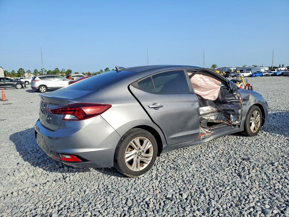 60692306 :رقم المزاد ، 5NPD84LF2LH508494 vin ، 2020 Hyundai Elantra مزاد بيع