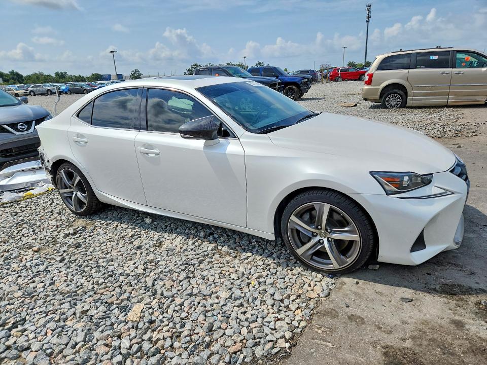 62712506 :رقم المزاد ، JTHDA1D21L5106561 vin ، 2020 Lexus Is مزاد بيع