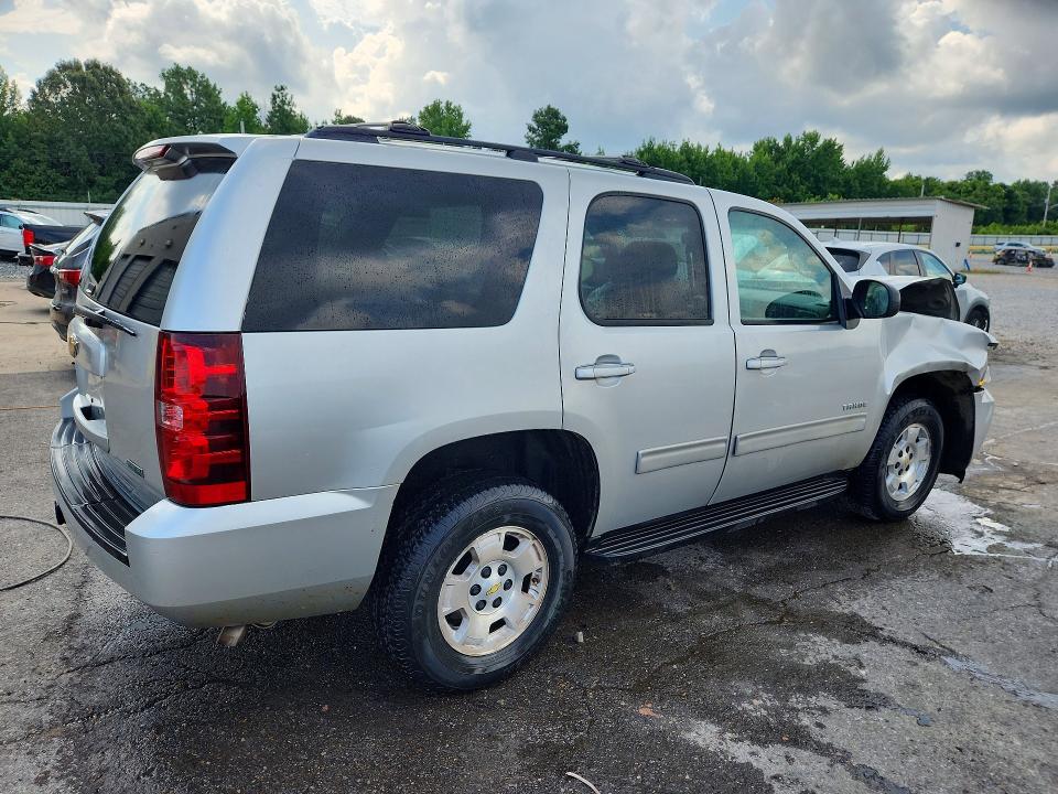 Продаж на аукціоні авто 2011 Chevrolet Tahoe, vin: 1GNSKAE01BR129372, номер лоту: 60305976