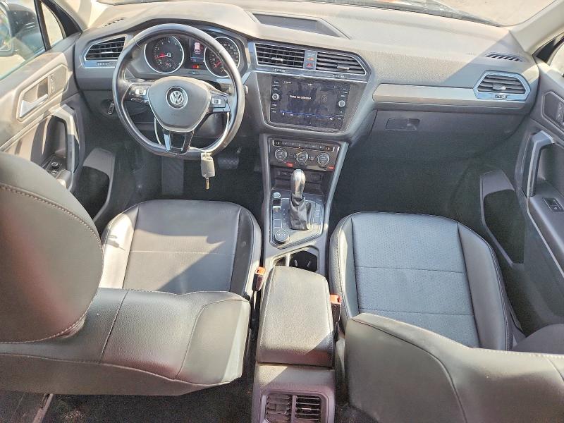 60936946 :رقم المزاد ، 3VV2B7AX4KM016761 vin ، 2019 Volkswagen Tiguan مزاد بيع