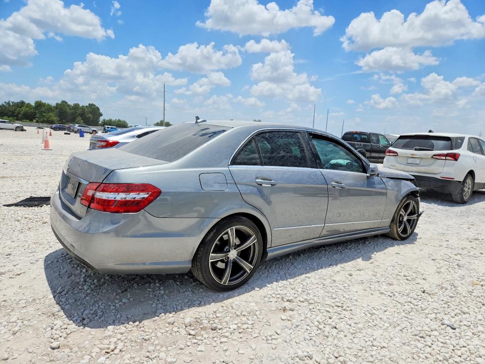 2013 Mercedes-benz E მანქანა იყიდება აუქციონზე, vin: WDDHF5KB0DA706548, აუქციონის ნომერი: 59741056
