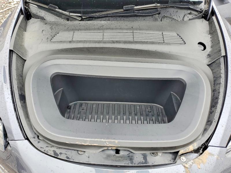 59742316 :رقم المزاد ، 7SAYGDEE9PF684989 vin ، 2023 Tesla Model Y مزاد بيع