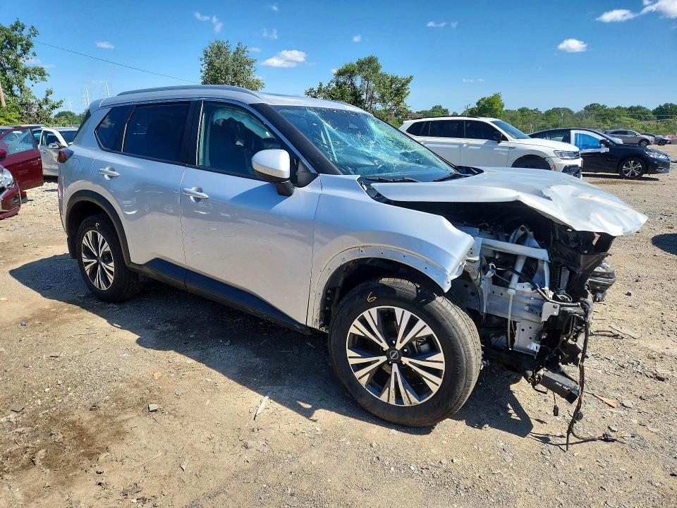 62251996 :رقم المزاد ، 5N1BT3BB6PC777304 vin ، 2023 Nissan Rogue مزاد بيع