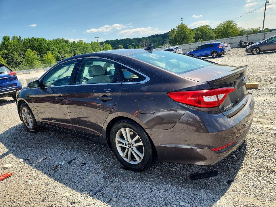 2015 Hyundai Sonata მანქანა იყიდება აუქციონზე, vin: 5NPE24AF8FH122868, აუქციონის ნომერი: 63241916