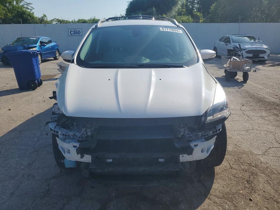 Продаж на аукціоні авто 2015 Ford Escape, vin: 1FMCU9J91FUB72330, номер лоту: 61715026