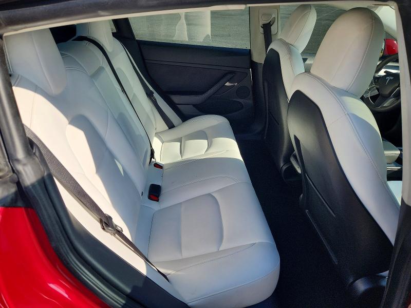 2022 Tesla Model 3 მანქანა იყიდება აუქციონზე, vin: 5YJ3E1EA3NF355887, აუქციონის ნომერი: 60058266