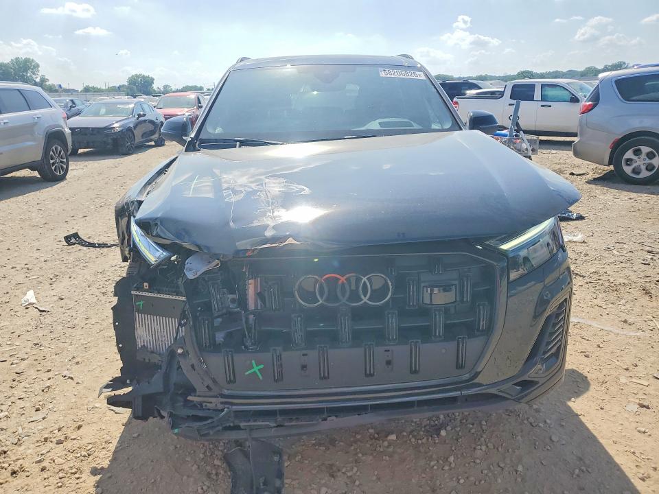 58206826 :رقم المزاد ، WA1VVBF76TD000017 vin ، 2026 Audi Q7 مزاد بيع