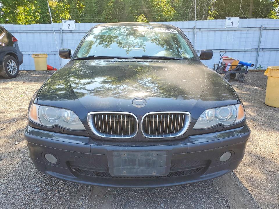 60129286 :رقم المزاد ، WBAEV53452KM01406 vin ، 2002 Bmw 330 مزاد بيع