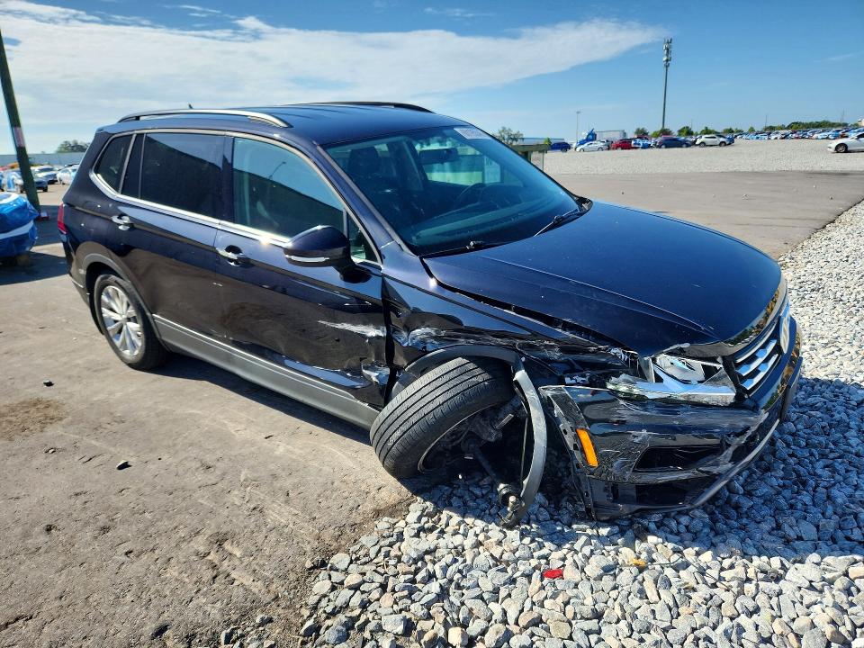 60195346 :رقم المزاد ، 3VV0B7AX5LM032492 vin ، 2020 Volkswagen Tiguan مزاد بيع
