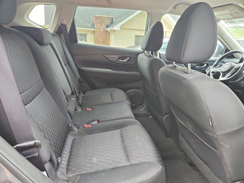 62237166 :رقم المزاد ، KNMAT2MV3JP565977 vin ، 2018 Nissan Rogue مزاد بيع