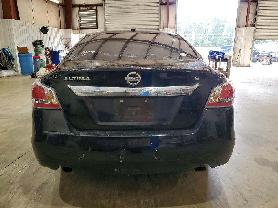2015 Nissan Altima მანქანა იყიდება აუქციონზე, vin: 1N4AL3AP5FN368684, აუქციონის ნომერი: 62788046