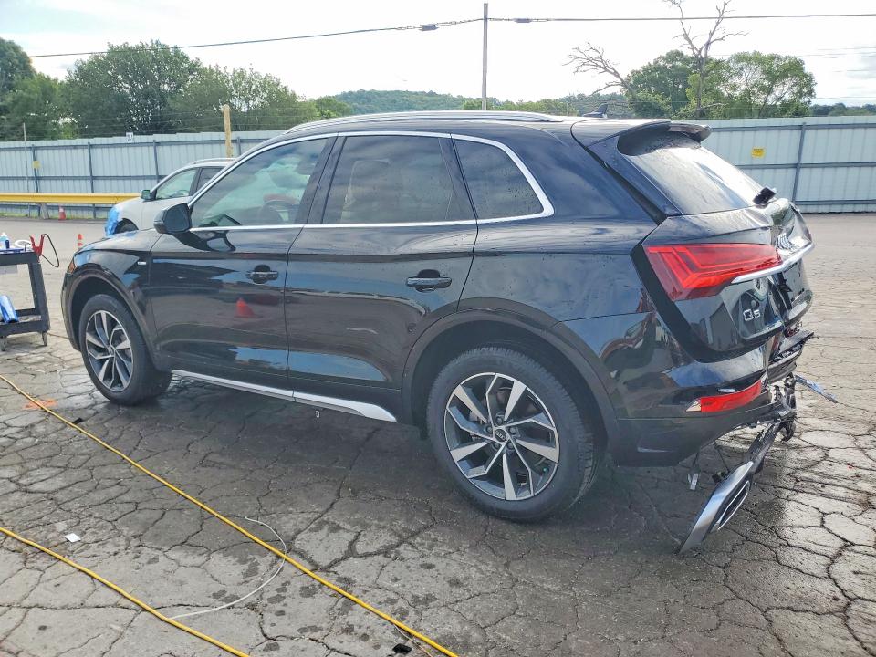 Продаж на аукціоні авто 2022 Audi Q5, vin: WA1GAAFY4N2027903, номер лоту: 61018026