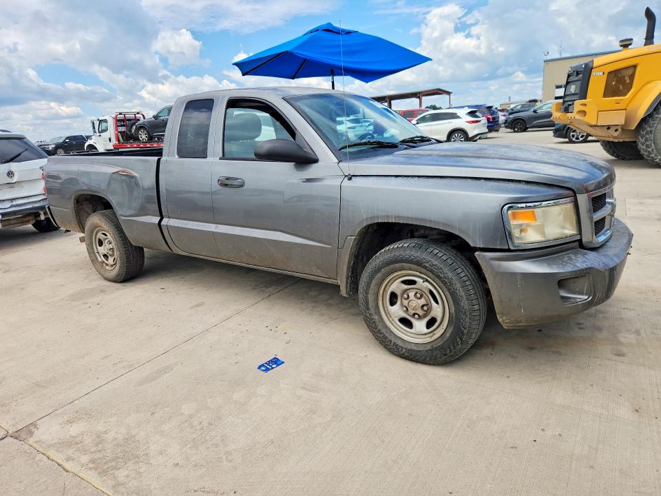 60782476 :رقم المزاد ، 1D7RE2BK0BS623263 vin ، 2011 Dodge Dakota مزاد بيع