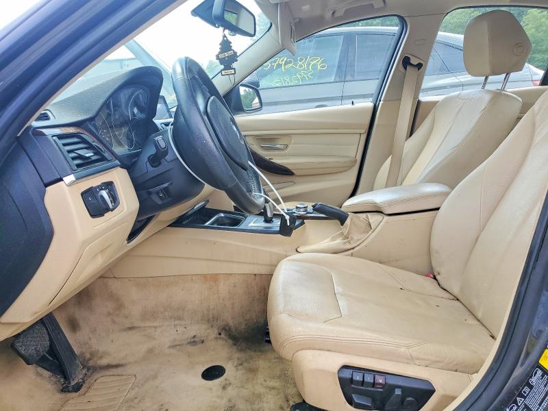 2013 Bmw 328 მანქანა იყიდება აუქციონზე, vin: WBA3B3C55DF539990, აუქციონის ნომერი: 60638486