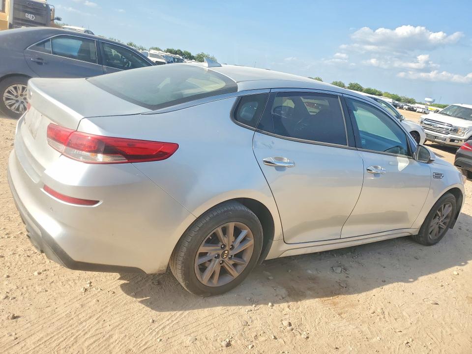 2020 Kia Optima მანქანა იყიდება აუქციონზე, vin: 5XXGT4L36LG435451, აუქციონის ნომერი: 63508906