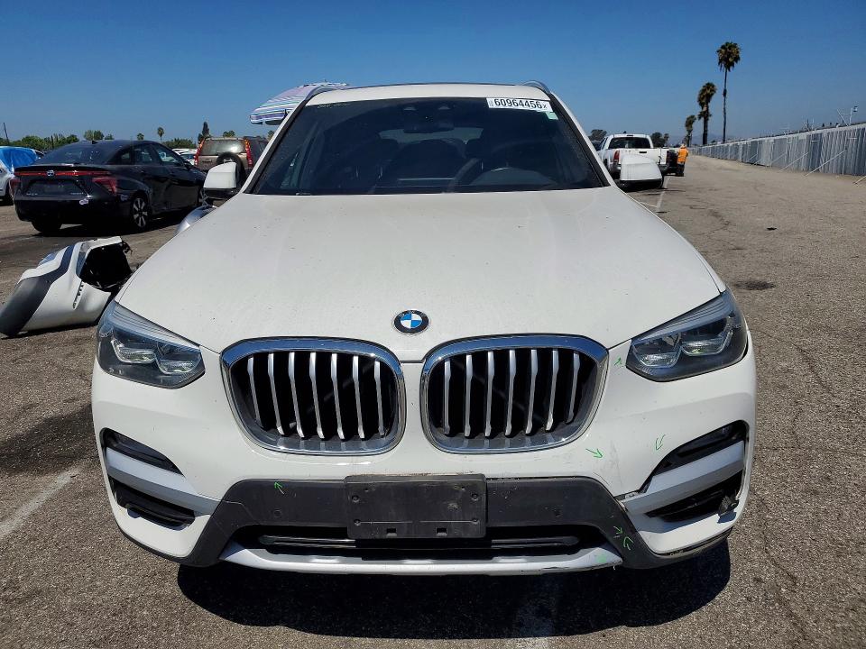 60964456 :رقم المزاد ، 5UXTR7C57KLE98476 vin ، 2019 Bmw X3 مزاد بيع