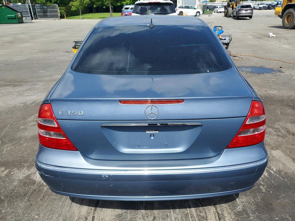 60801066 :رقم المزاد ، WDBUF56J06A912044 vin ، 2006 Mercedes-benz E مزاد بيع