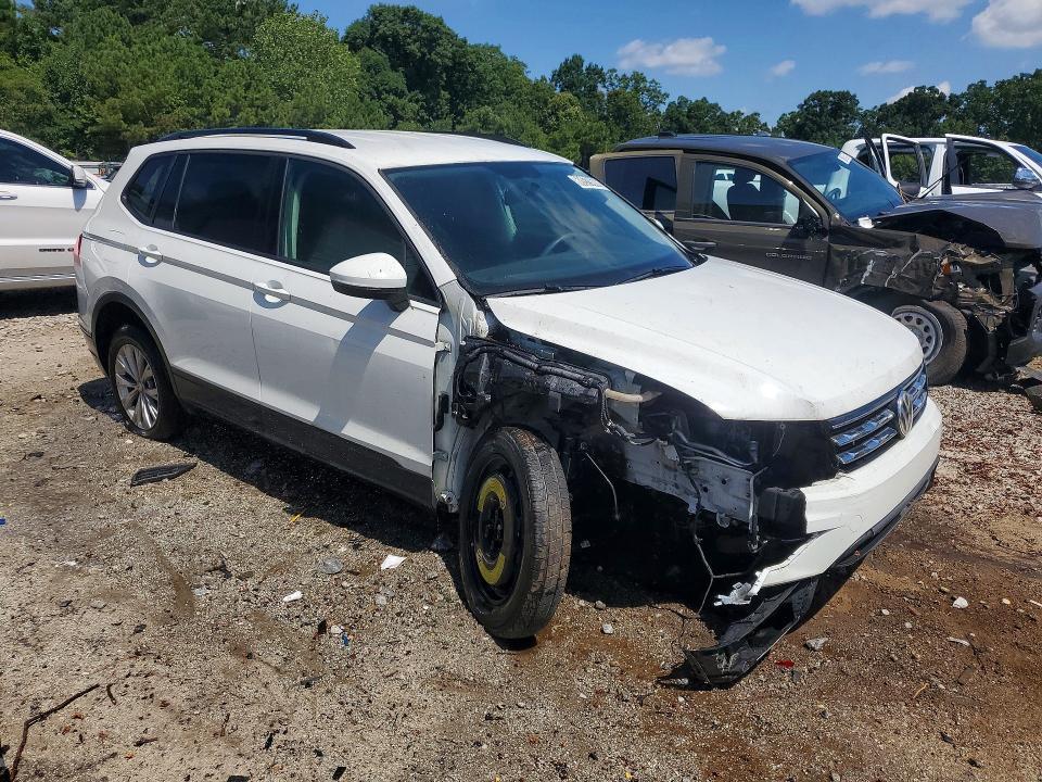 Продаж на аукціоні авто 2020 Volkswagen Tiguan, vin: 3VV0B7AX2LM088972, номер лоту: 60979666