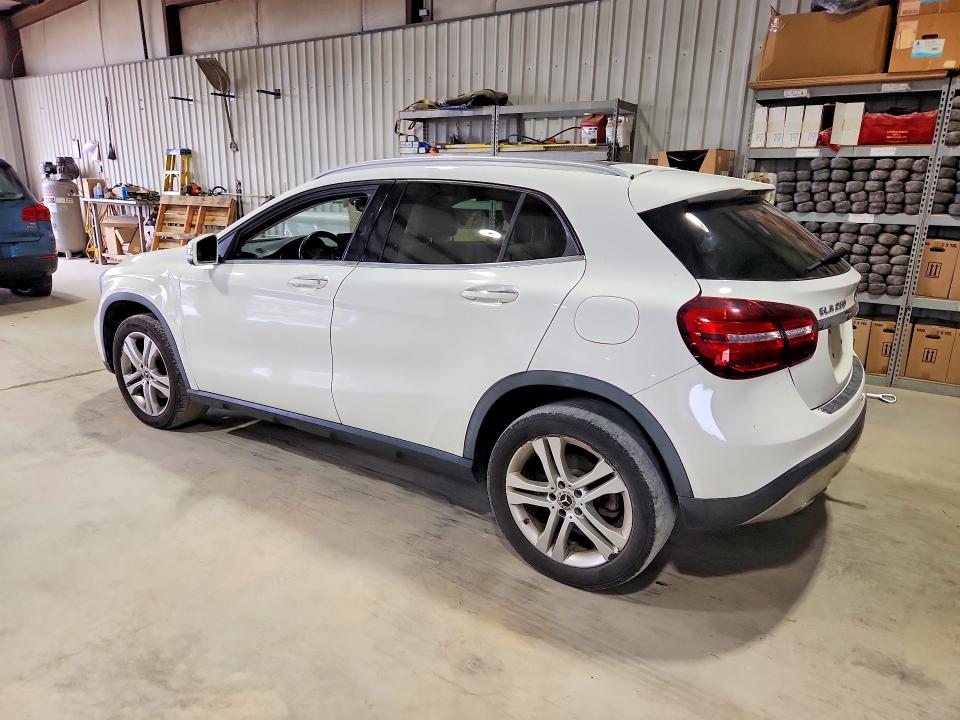 2019 Mercedes-benz Gla მანქანა იყიდება აუქციონზე, vin: WDCTG4GB1KJ532873, აუქციონის ნომერი: 62096696