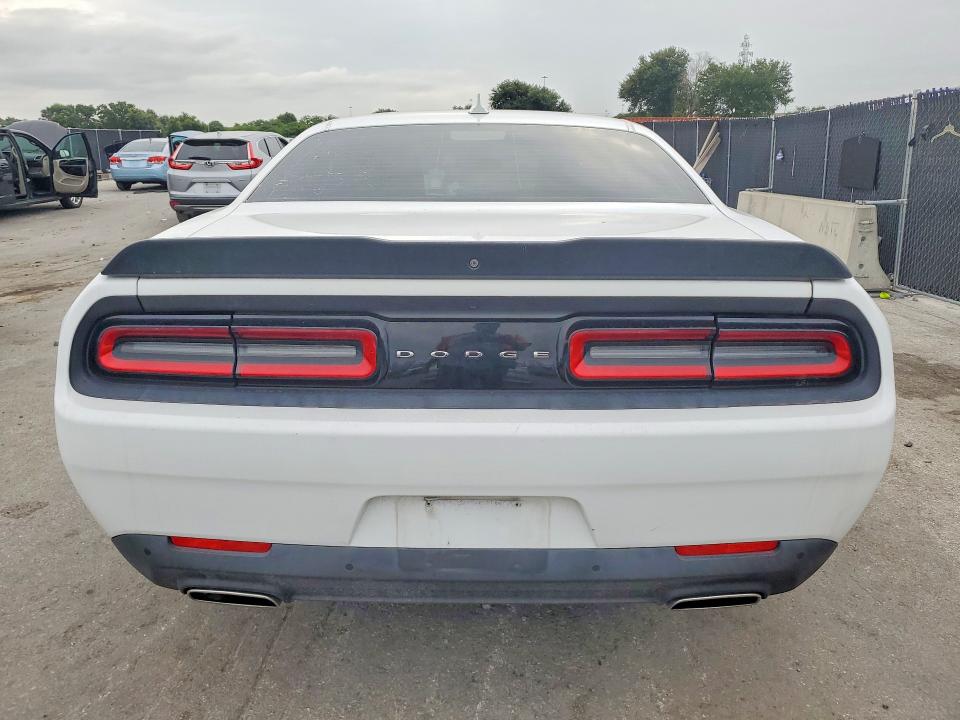Продаж на аукціоні авто 2018 Dodge Challenger, vin: 2C3CDZAG4JH334308, номер лоту: 63011536