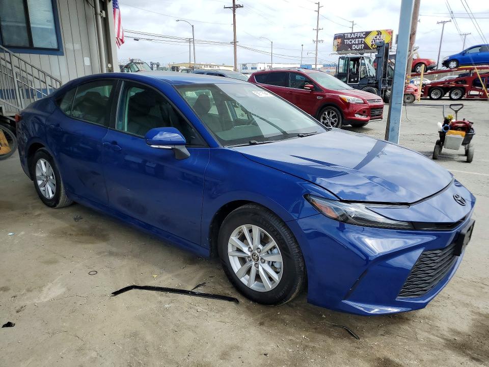 59718946 :رقم المزاد ، 4T1DAACKXTU244586 vin ، 2026 Toyota Camry مزاد بيع
