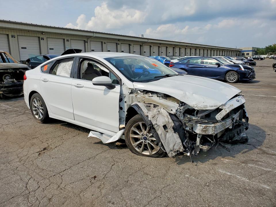 Aukcja sprzedaży 2017 Ford Fusion, vin: 3FA6P0H77HR189707, numer aukcji: 62945276