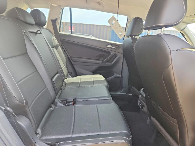 60207786 :رقم المزاد ، 3VV2B7AX8MM115912 vin ، 2021 Volkswagen Tiguan مزاد بيع