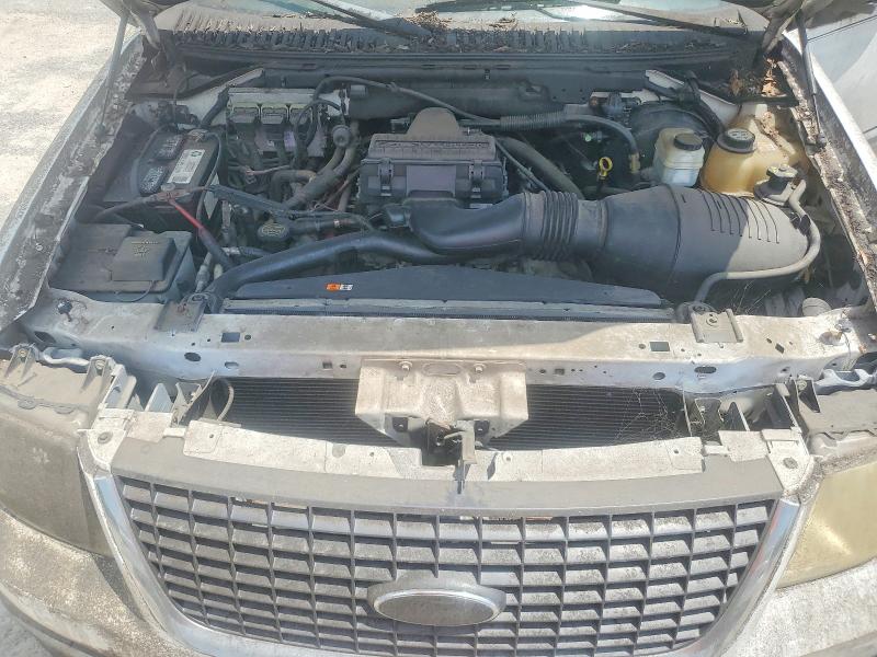 Продажа на аукционе авто 2005 Ford Expedition, vin: 1FMPU16555LB12452, номер лота: 61915176
