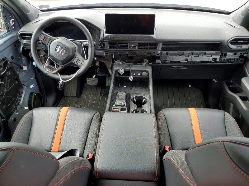 Продажа на аукционе авто 2026 Honda Passport, vin: 5FNYF9H55TB033636, номер лота: 61742826
