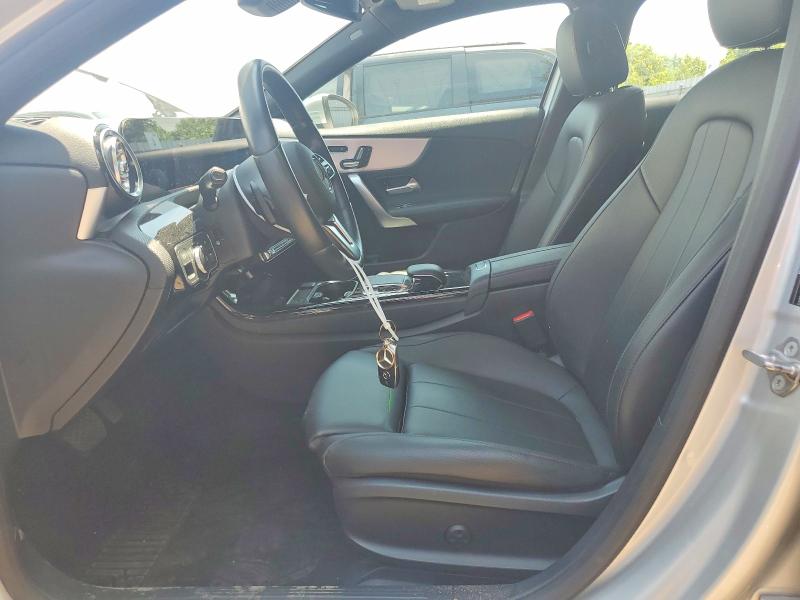 59645756 :رقم المزاد ، WDD3F4HB3KJ109984 vin ، 2019 Mercedes-benz A مزاد بيع