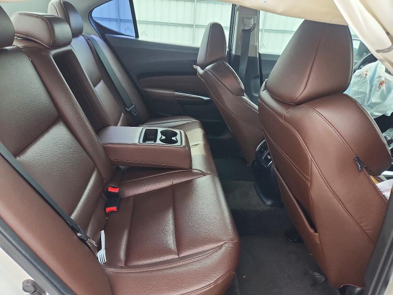 62109596 :رقم المزاد ، 19UUB1F31FA004095 vin ، 2015 Acura Tlx مزاد بيع