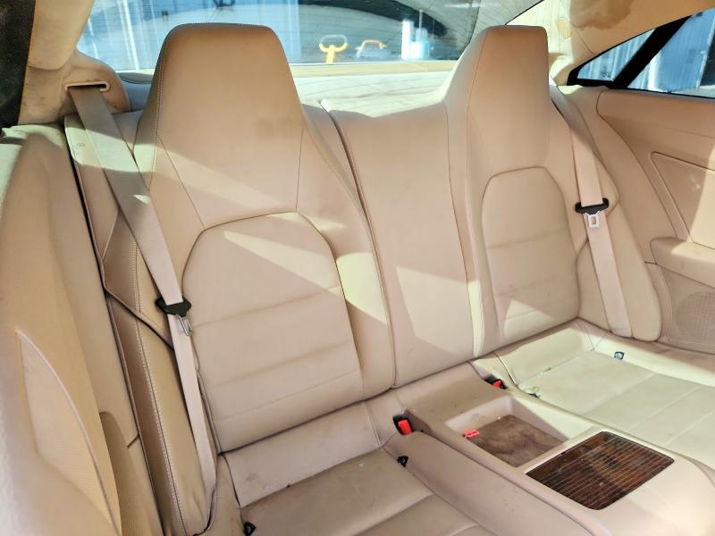 61839086 :رقم المزاد ، WDDKJ5GB8AF032872 vin ، 2010 Mercedes-benz E مزاد بيع