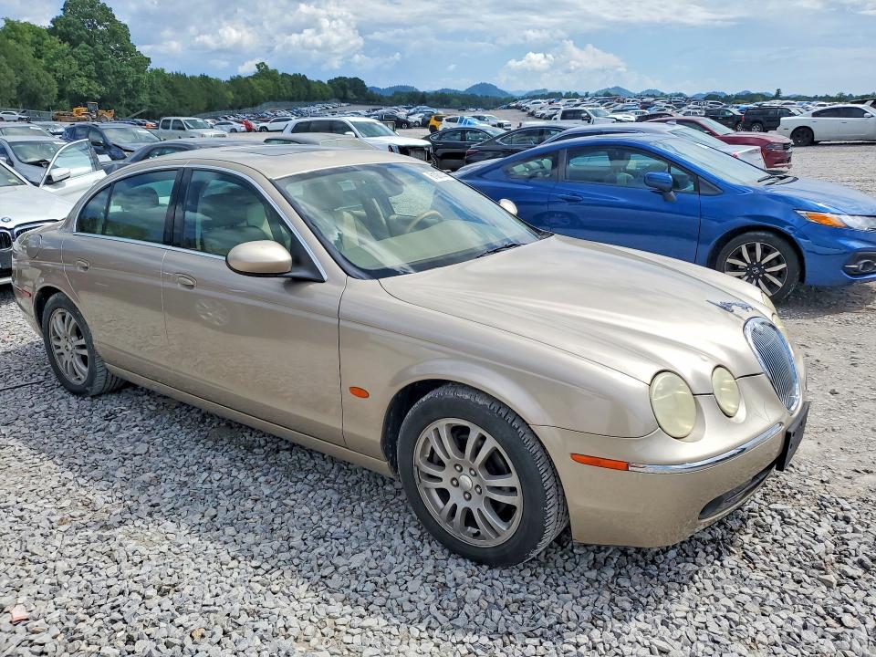 2005 Jaguar S-type მანქანა იყიდება აუქციონზე, vin: SAJWA01T15FN20150, აუქციონის ნომერი: 61001446