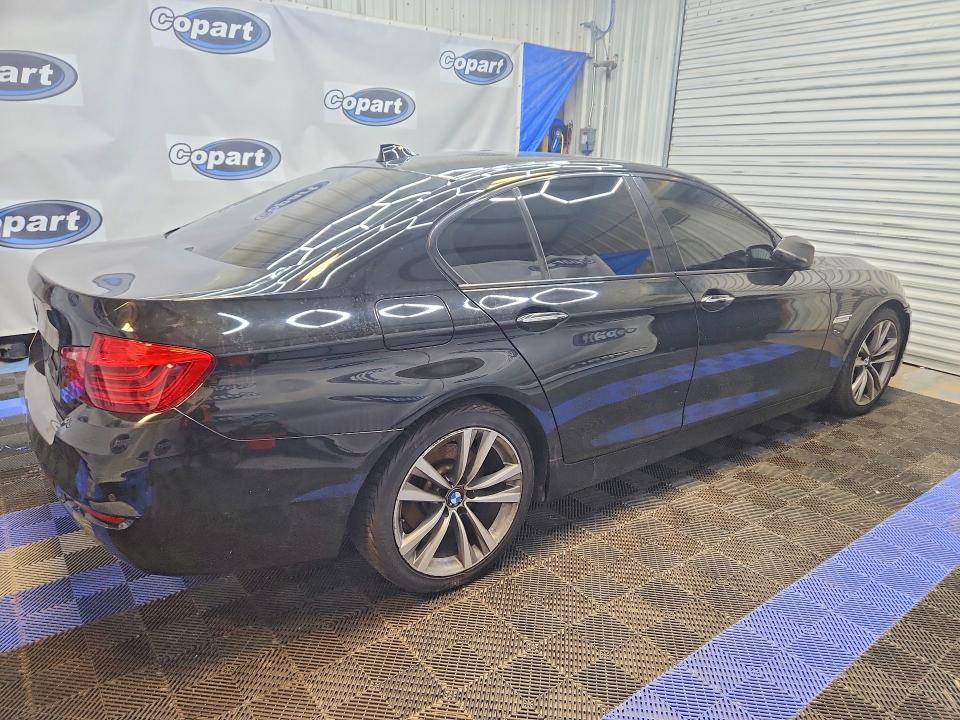 Продажа на аукционе авто 2016 Bmw 528, vin: WBA5A5C5XGG354839, номер лота: 62405316