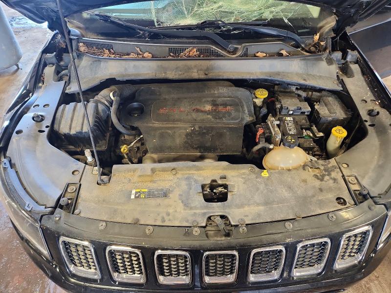 59816746 :رقم المزاد ، 3C4NJDBB6JT162261 vin ، 2018 Jeep Compass مزاد بيع